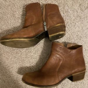 Lucky Brand leather booties size 9